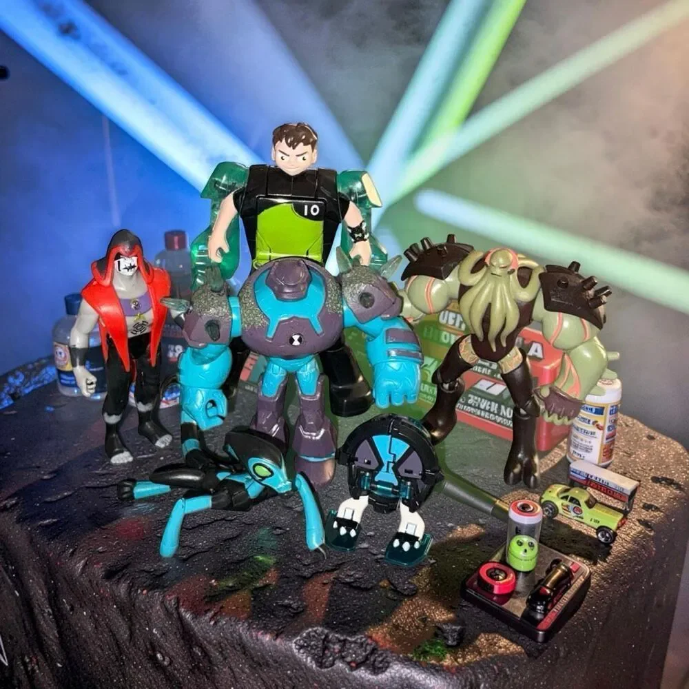 Ben 10 Transforming Ben, Omni Shock, Rock, Hex,  Vilgax, XLR8 Battle Figures A56